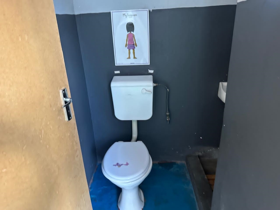 4 Bedroom Property for Sale in Oos Einde North West